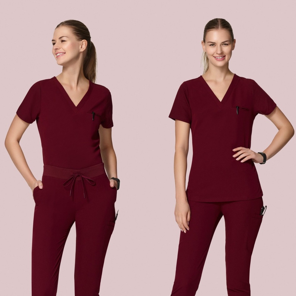 Mandala Scrubs Top and Joggers Set in Wine - M/MP